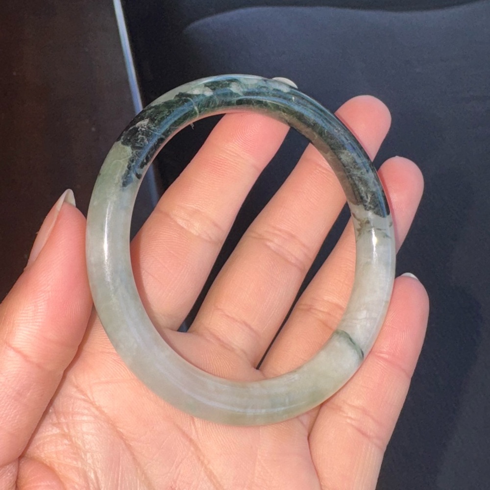Jade Bangle size 58.5